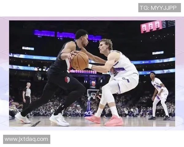 勇士与开拓者激战四月决战季后赛精彩回顾与分析