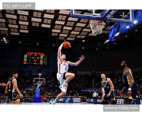 激情对决山东队迎战广州队直播CBA精彩瞬间不容错过 激情对决山东队迎战广州队直播CBA精彩瞬间不容错过