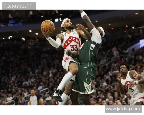 猛龙与雄鹿季后赛精彩对决全场录像回放及精彩瞬间分析